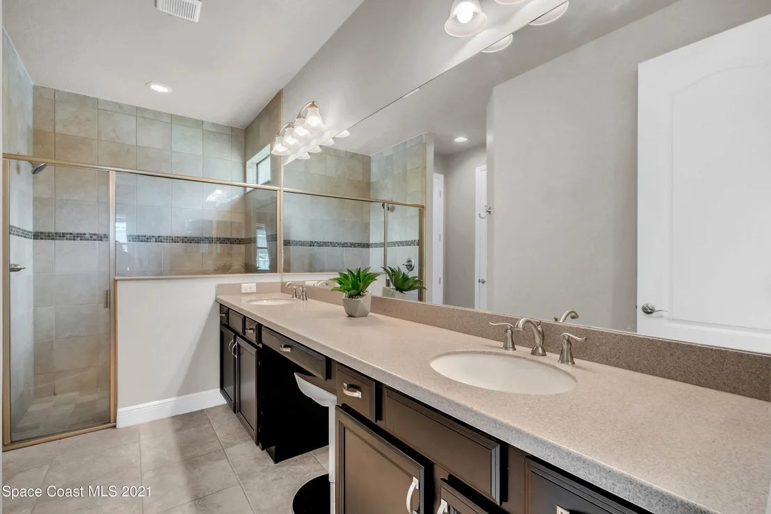 Photo of 1045 Shiloh Drive
