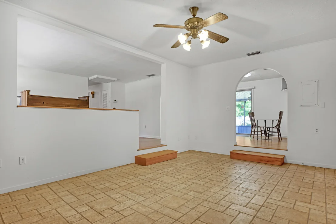 Photo of 3836 Sterling Street