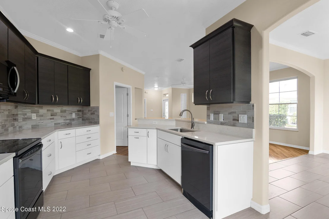 Photo of 4764 Parkstone Drive