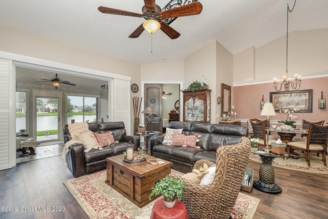 Photo of 7664 Candlewick Drive