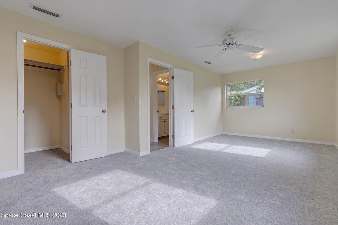 Photo of 1447 Floyd Drive