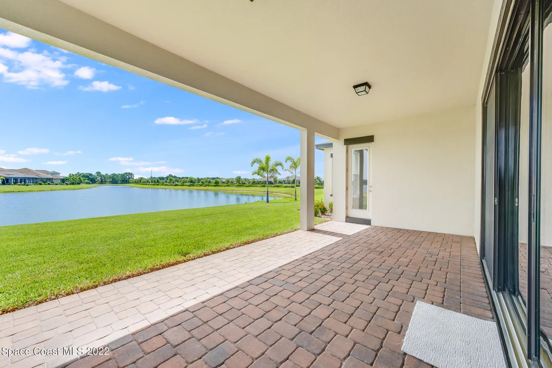 Photo of 8235 Lyside Drive