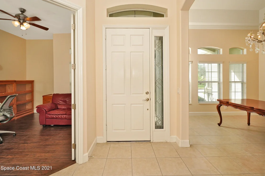Photo of 5830 Rusack Drive