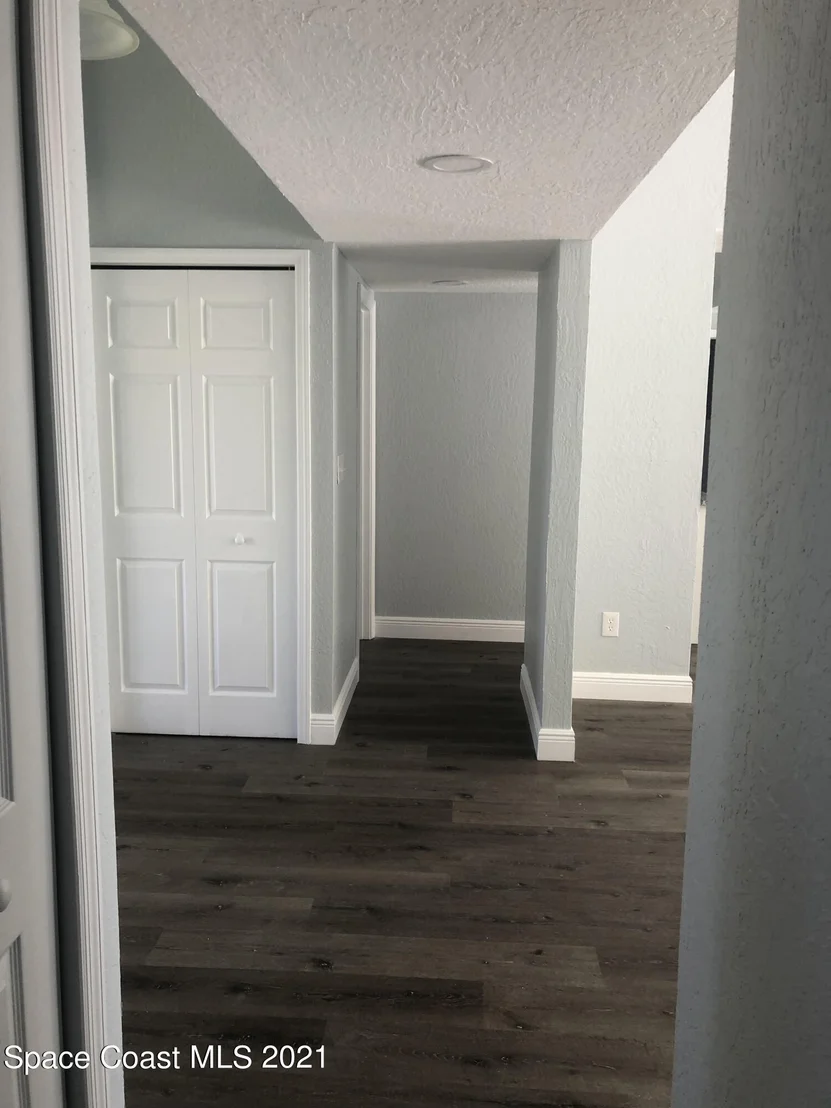 Photo of 876 Vance Circle NE