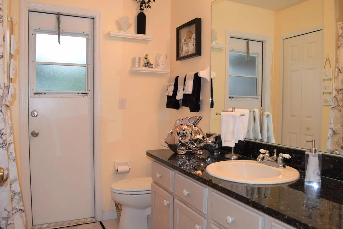 Photo of 1004 Sabal Grove Drive