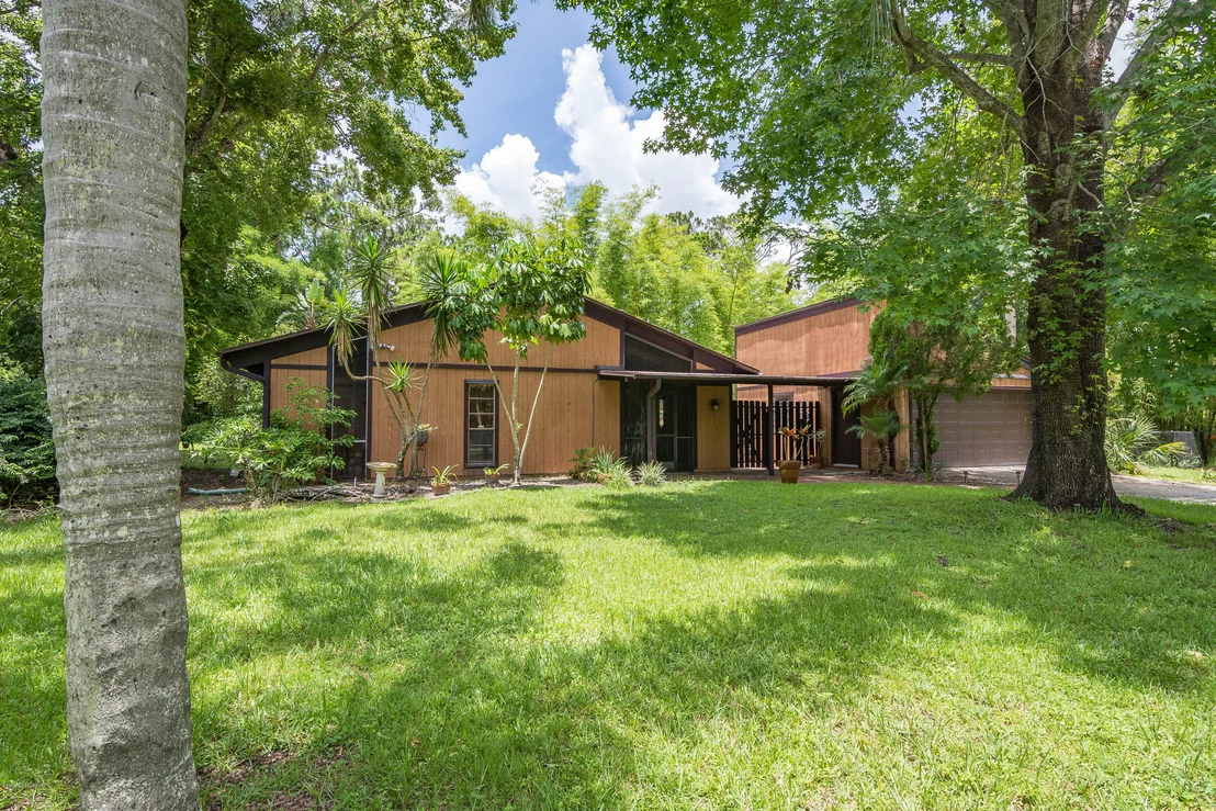 Photo of 2660 State Street