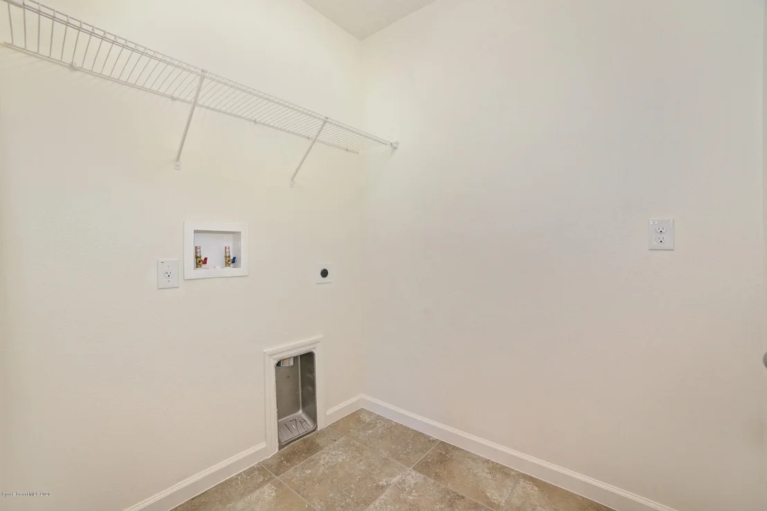 Photo of 290 Forest Trace Circle