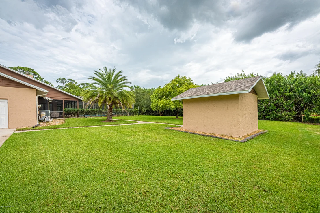 Photo of 1855 Hidden Lake Drive