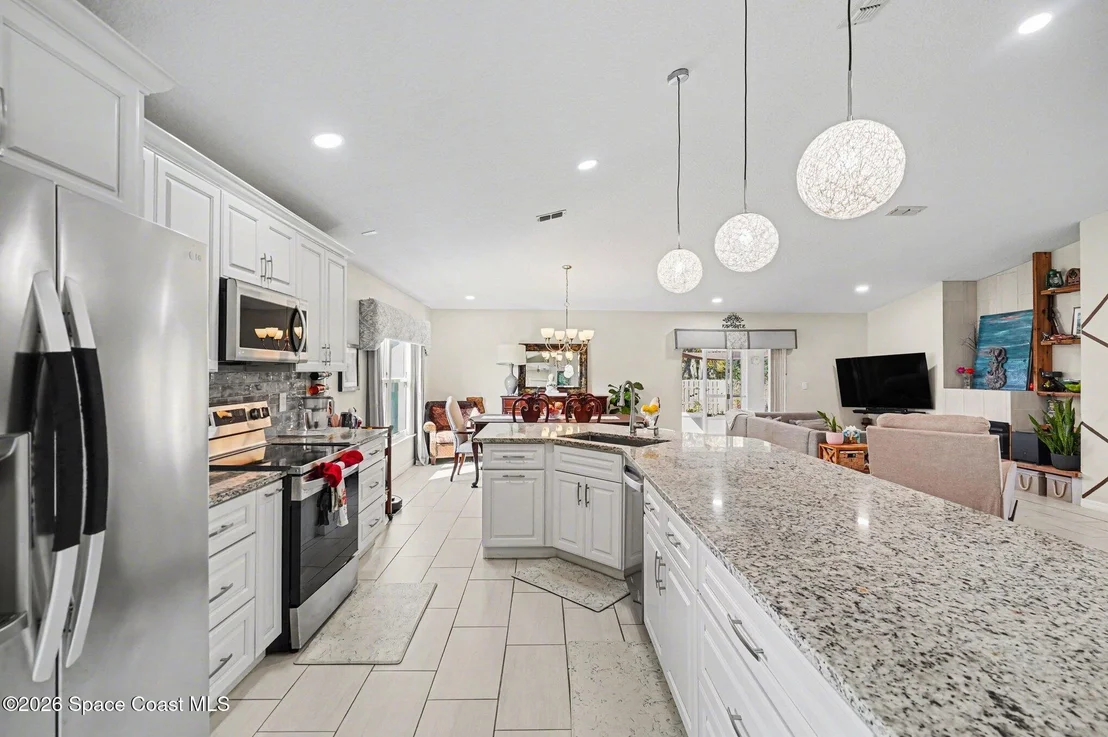 Photo of 215 Mcclain Drive