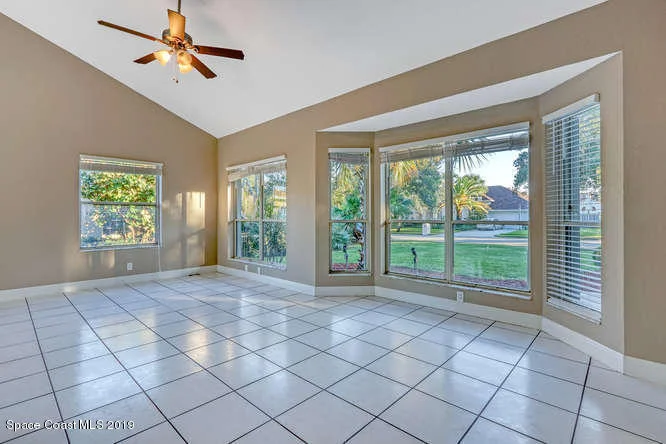 Photo of 542 Sanderling Drive