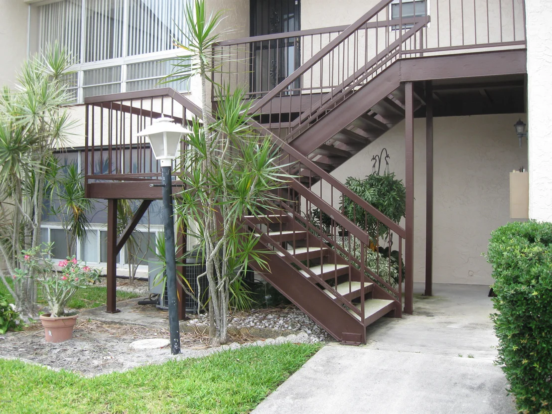 Photo of Unit 5E at 2475 Eagle Drive