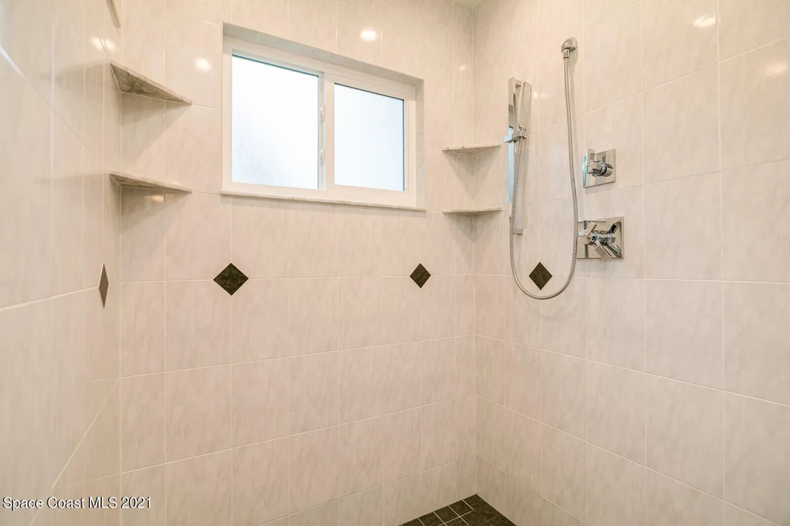 Photo of 312 10th Terrace