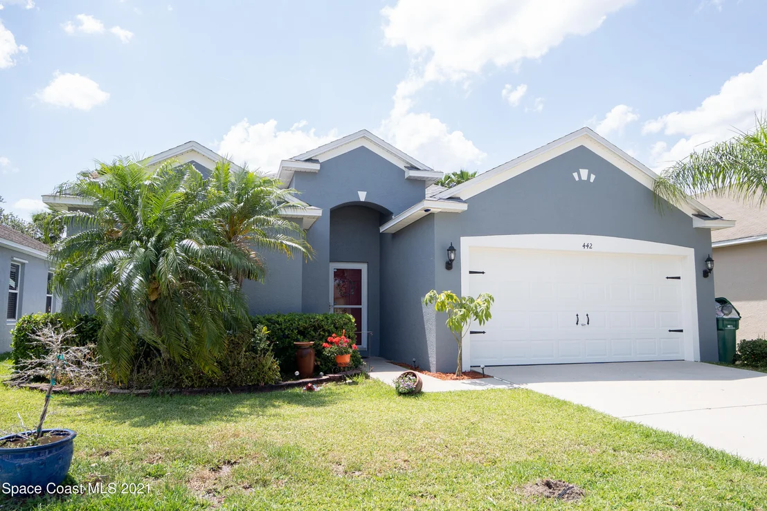 Photo of 442 Cressa Circle