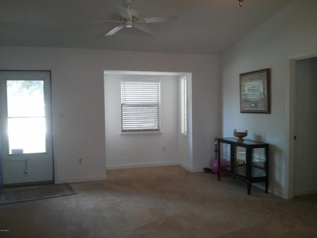 Photo of 5945 Clearfield Avenue