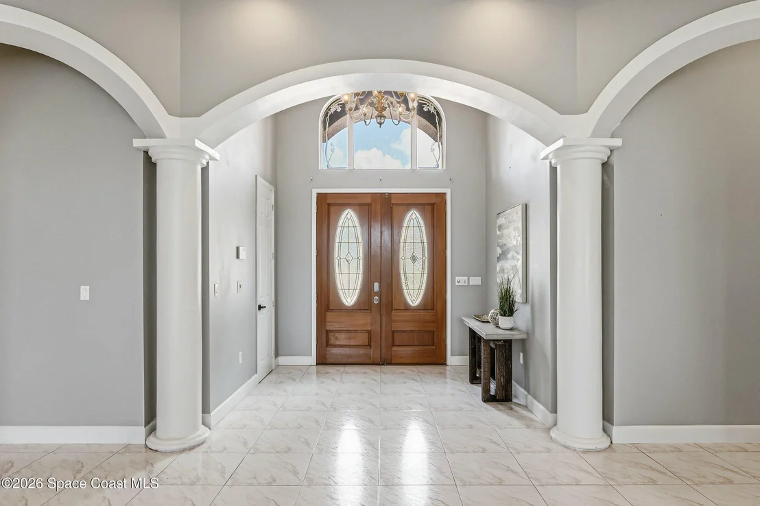 Photo of 699 Palmer Way