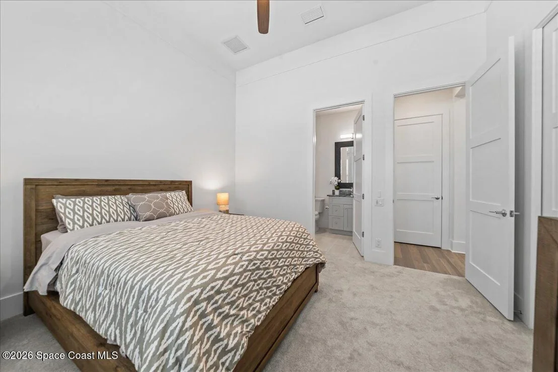 Photo of 3769 Lake Adelaide Place