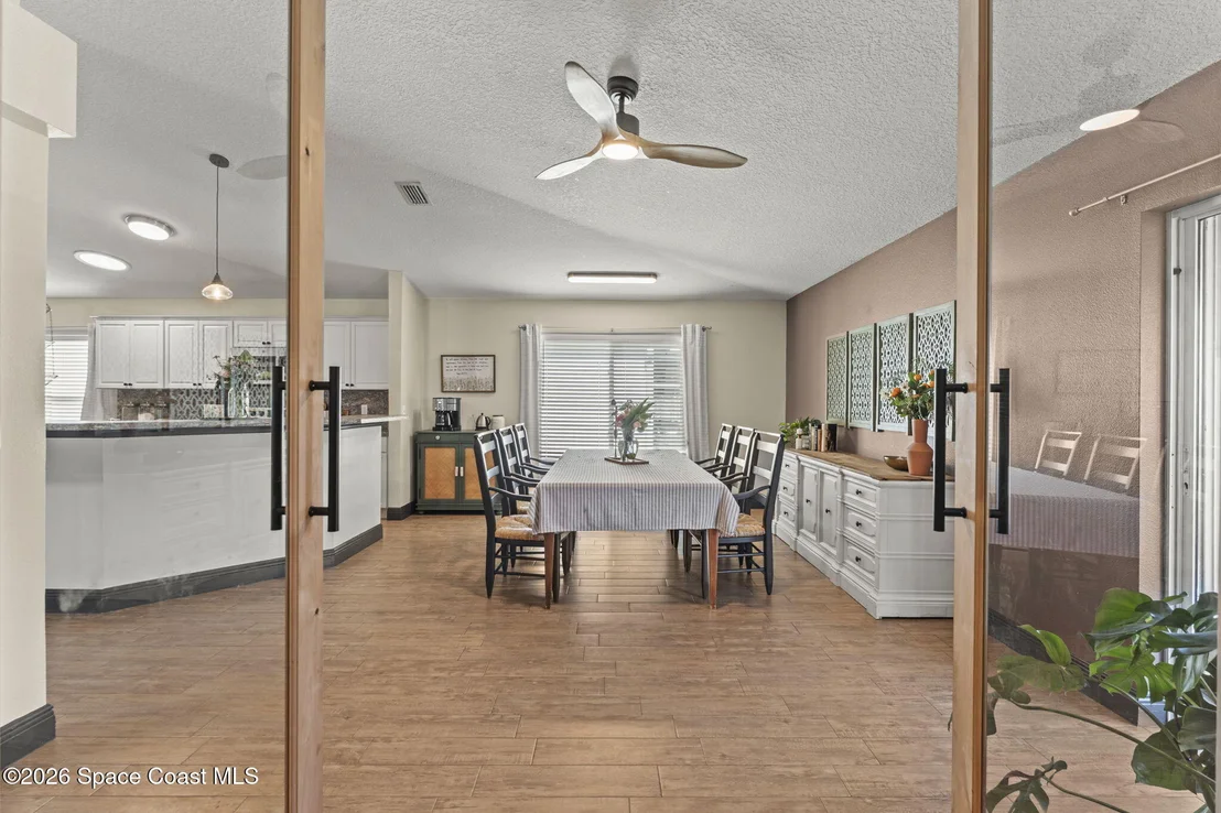 Photo of 4600 Radford Lane