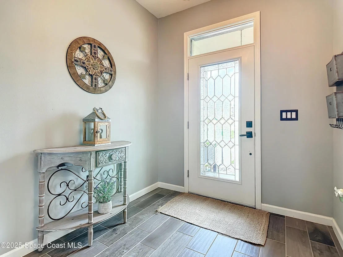 Photo of 1455 Fuji Drive
