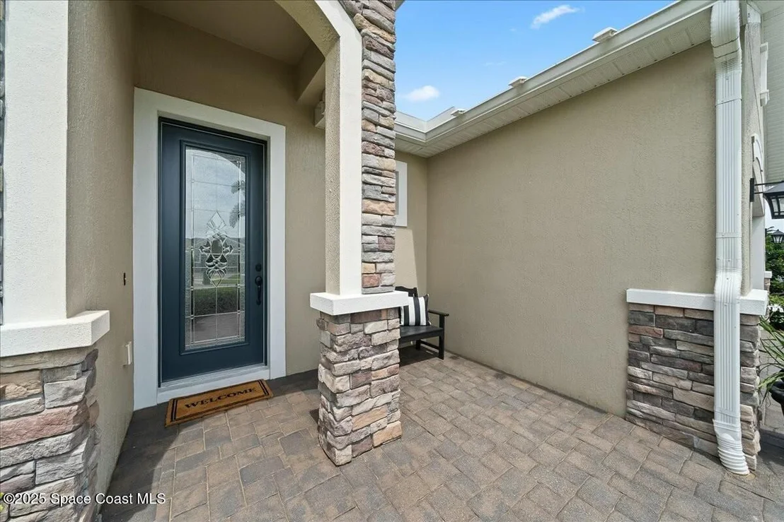 Photo of 3040 Casterton Drive