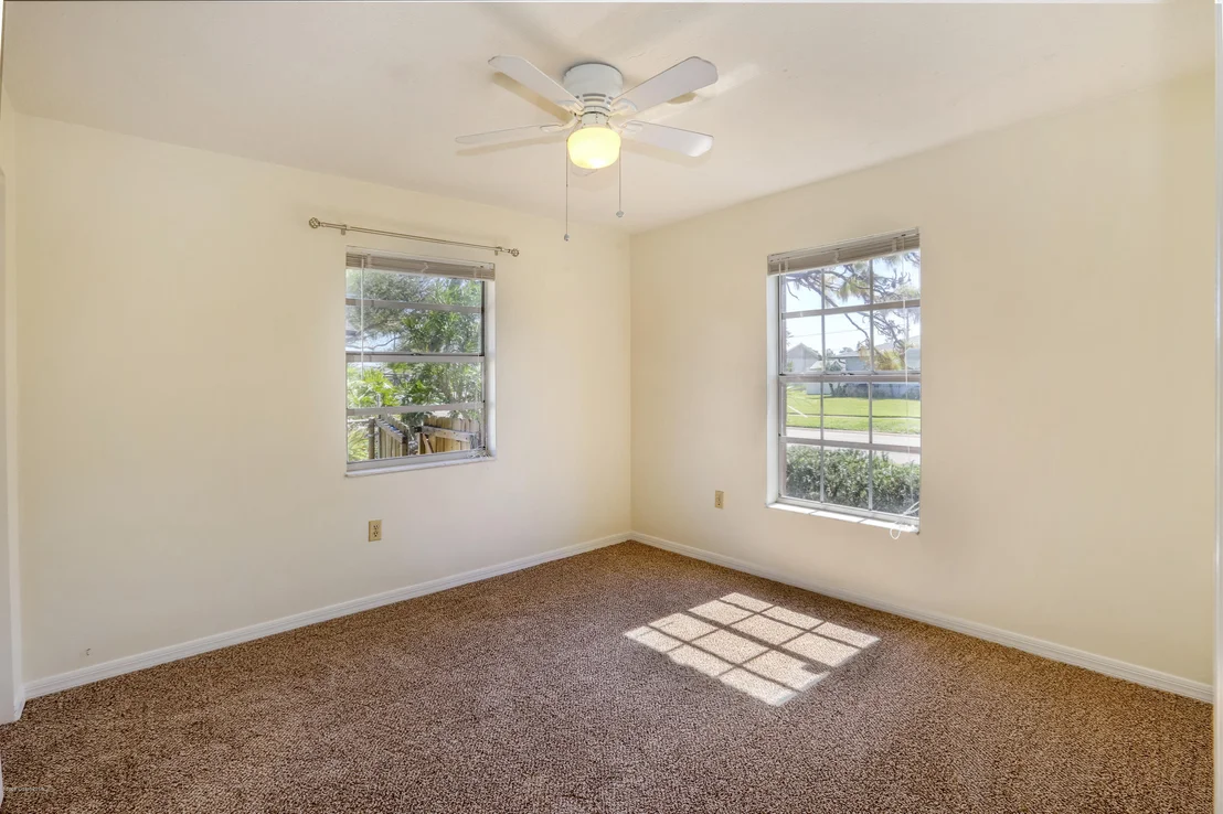 Photo of 1522 Spruce Road