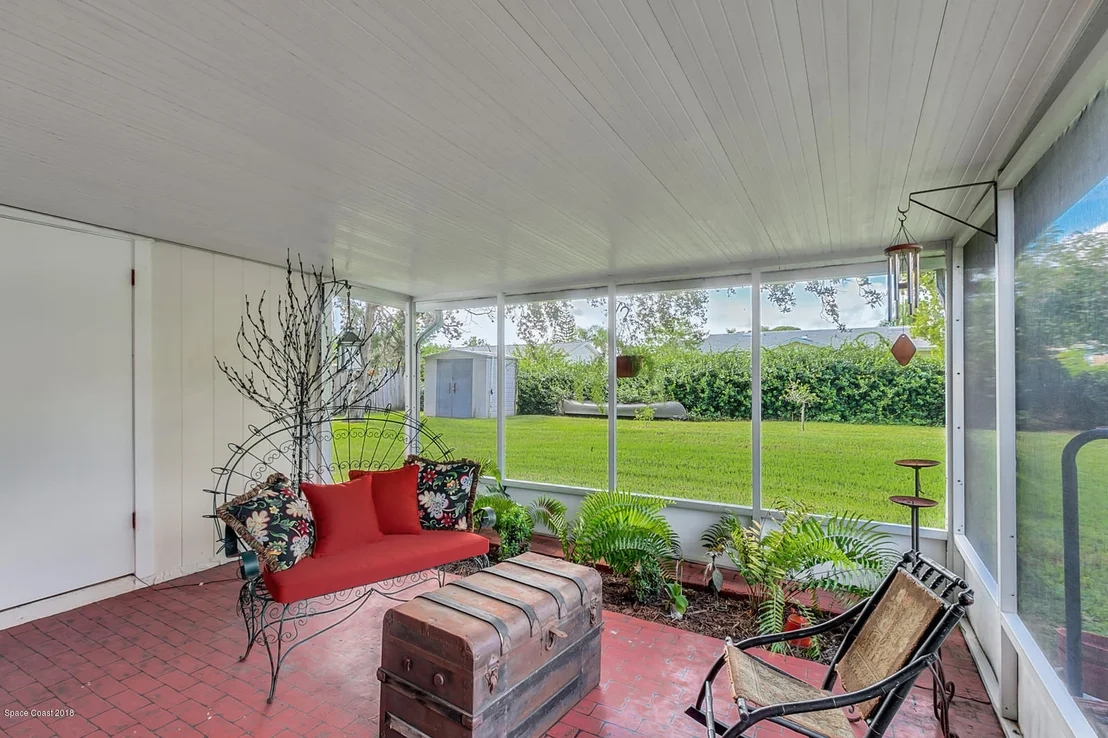 Photo of 2775 Pembroke Road