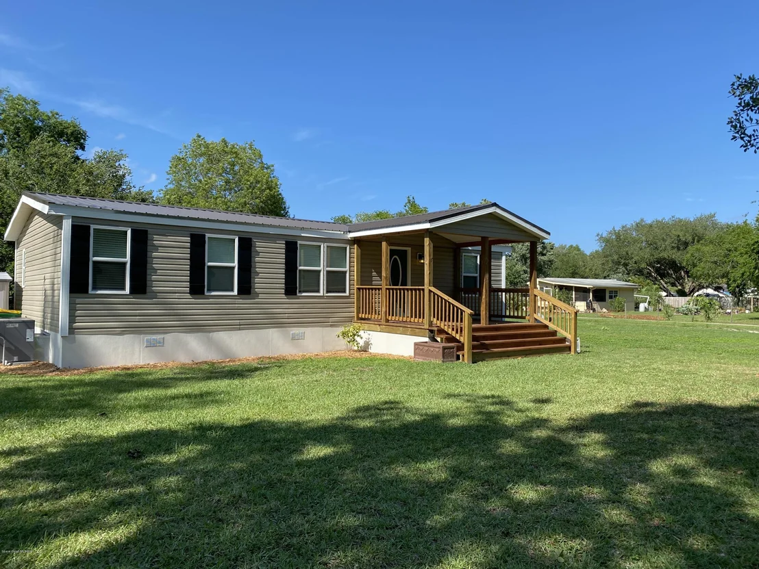 Photo of 2350 Parrish Road