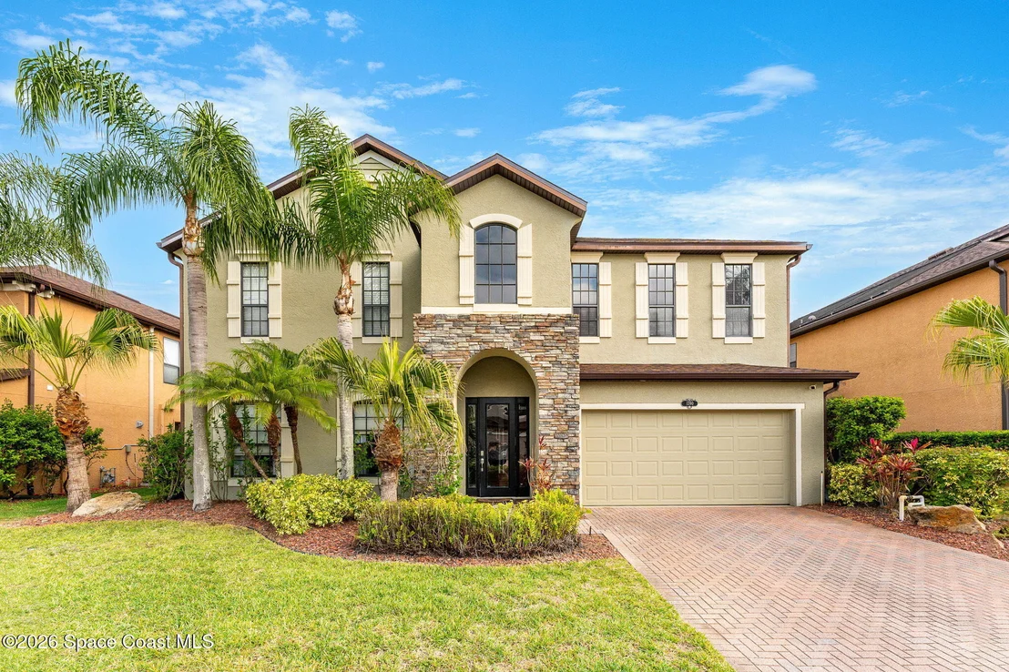 Photo of 1390 Talon Way