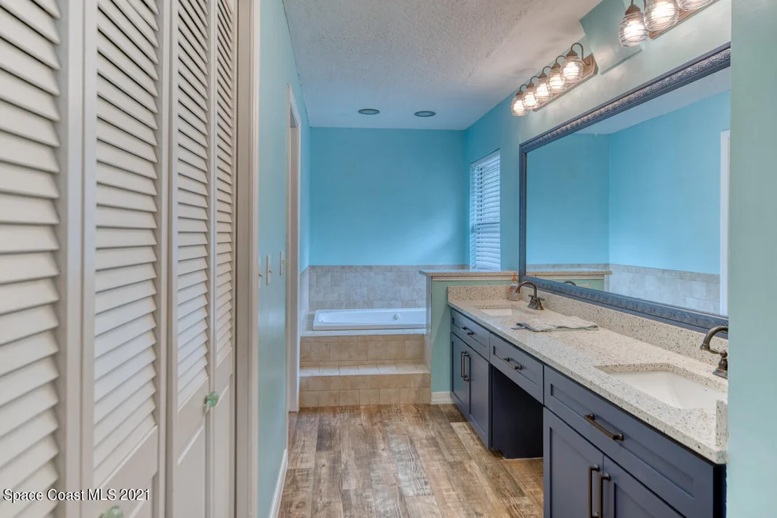 Photo of 4923 Flora Drive