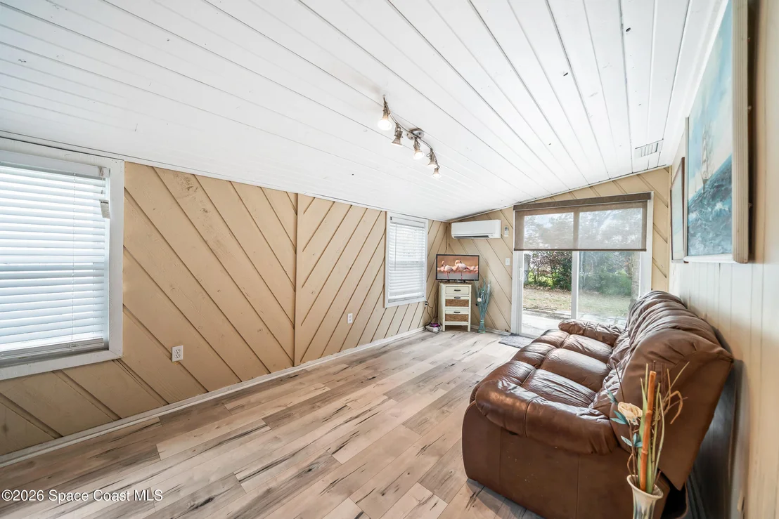 Photo of 251 Avenida Del Sol