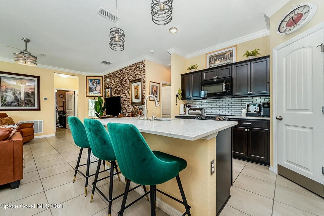 Photo of 187 Maple Drive