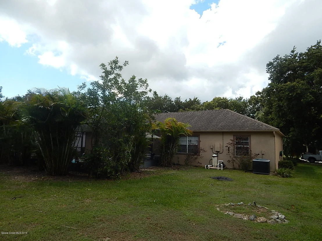 Photo of 150 Twin Lakes Road