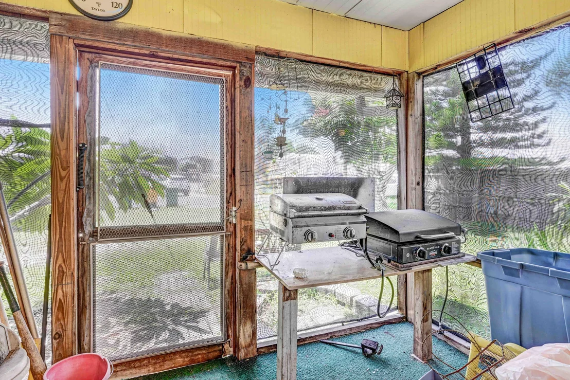 Photo of 113 Hibiscus Street