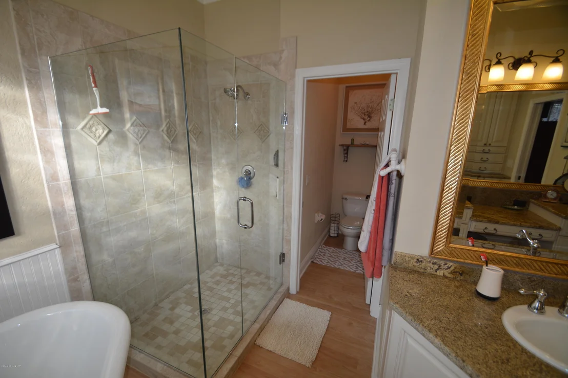 Photo of 2741 Englewood Drive