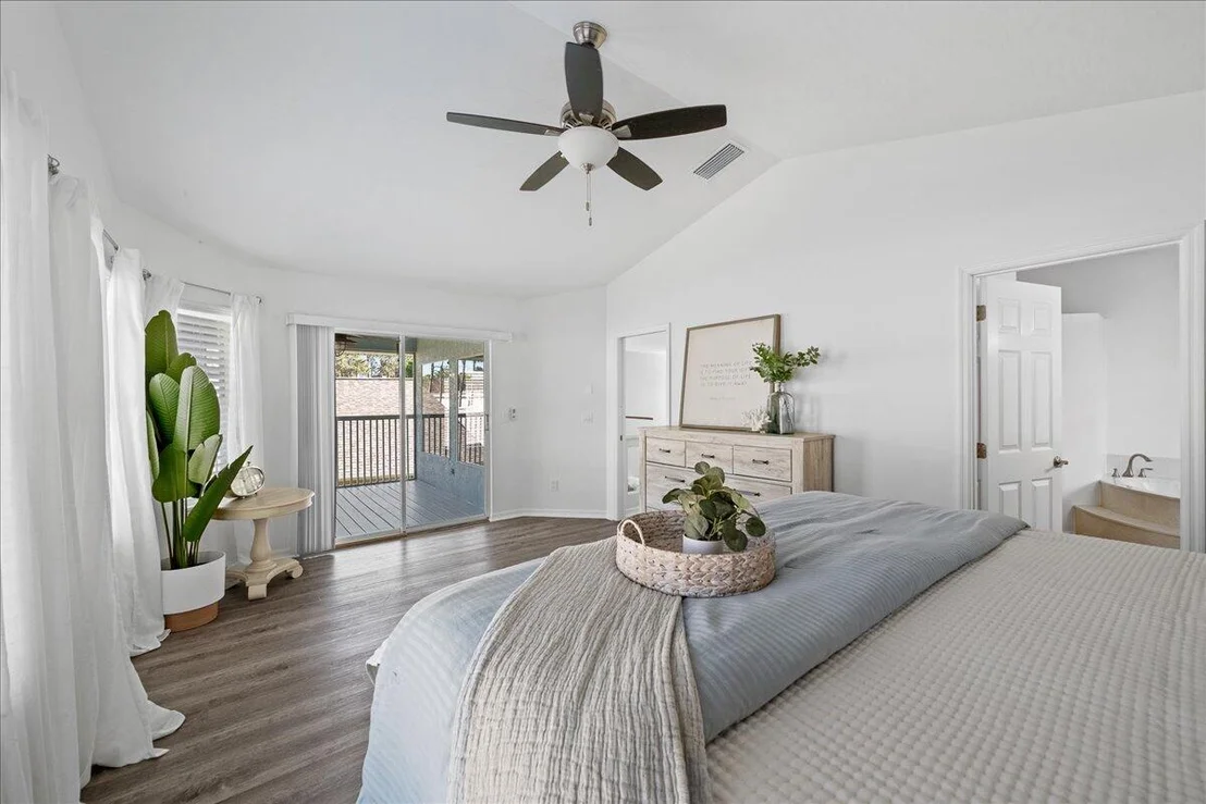 Photo of 3974 Saint Armens Circle