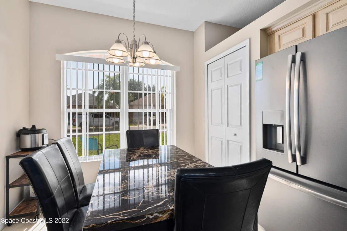 Photo of 4072 Green Oak Drive