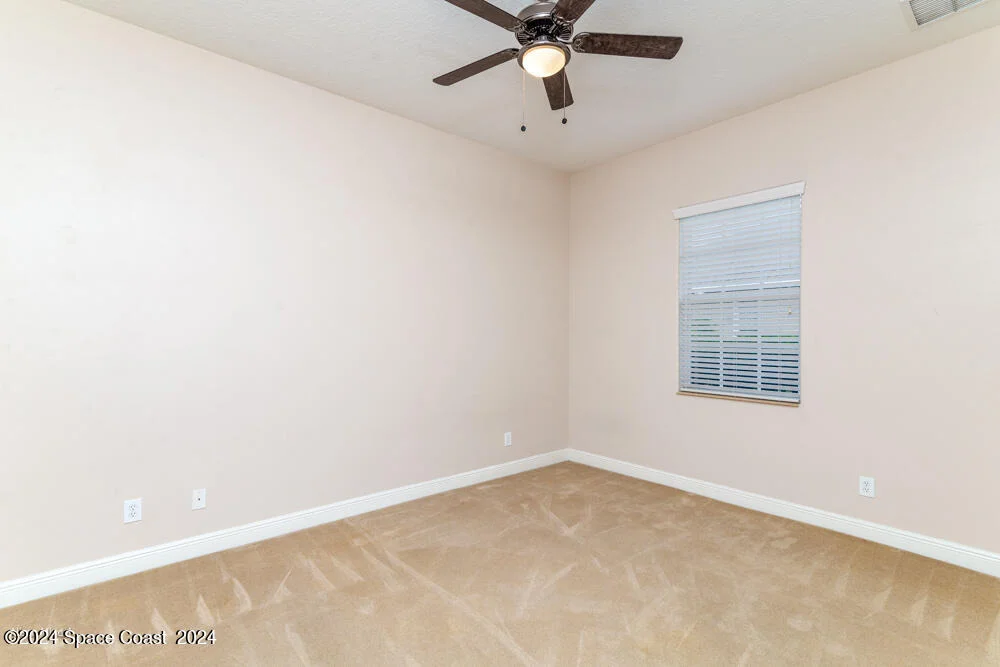 Photo of 2131 Windbrook Drive SE