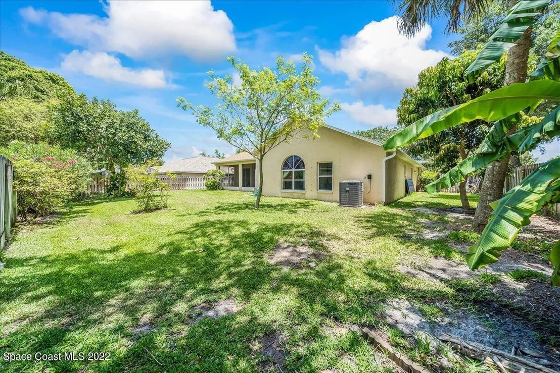 Photo of 1010 Spring Oak Drive