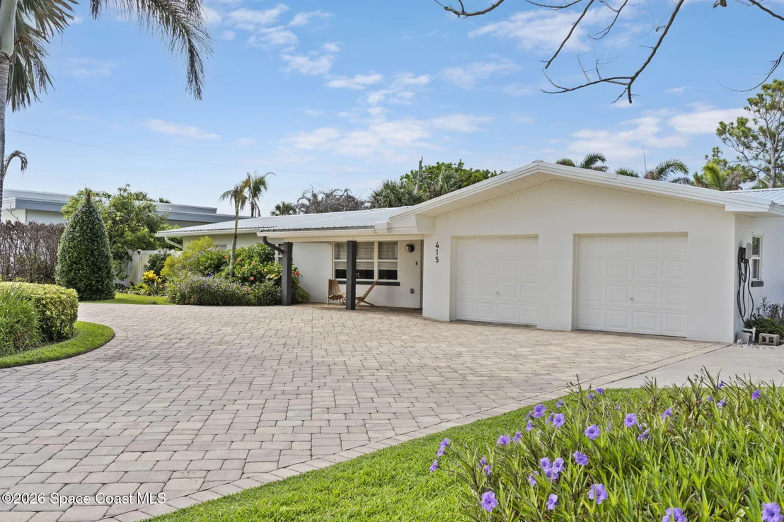 Photo of 415 Hibiscus Trail