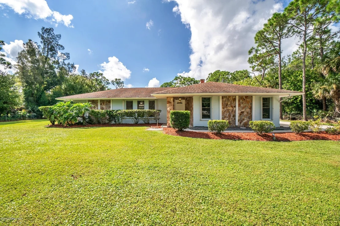 Photo of 5255 Sorrel Drive