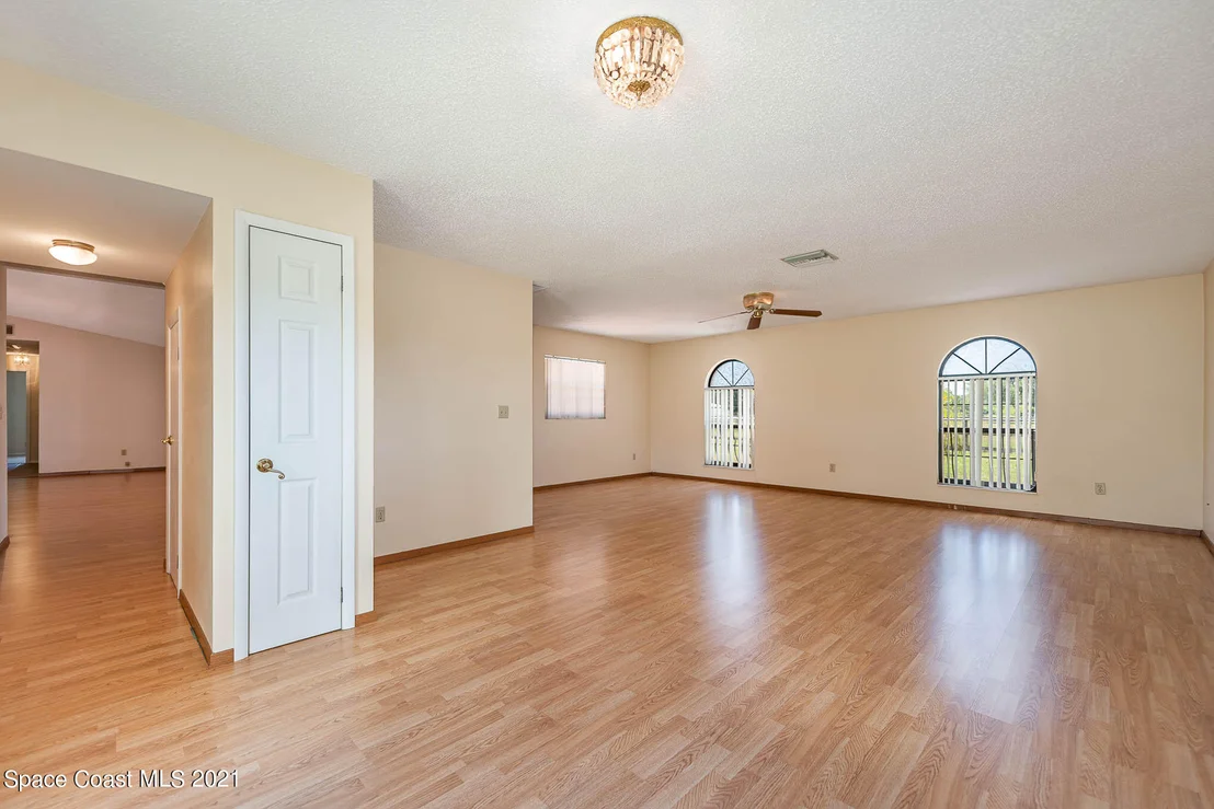 Photo of 3330 Grantline Road