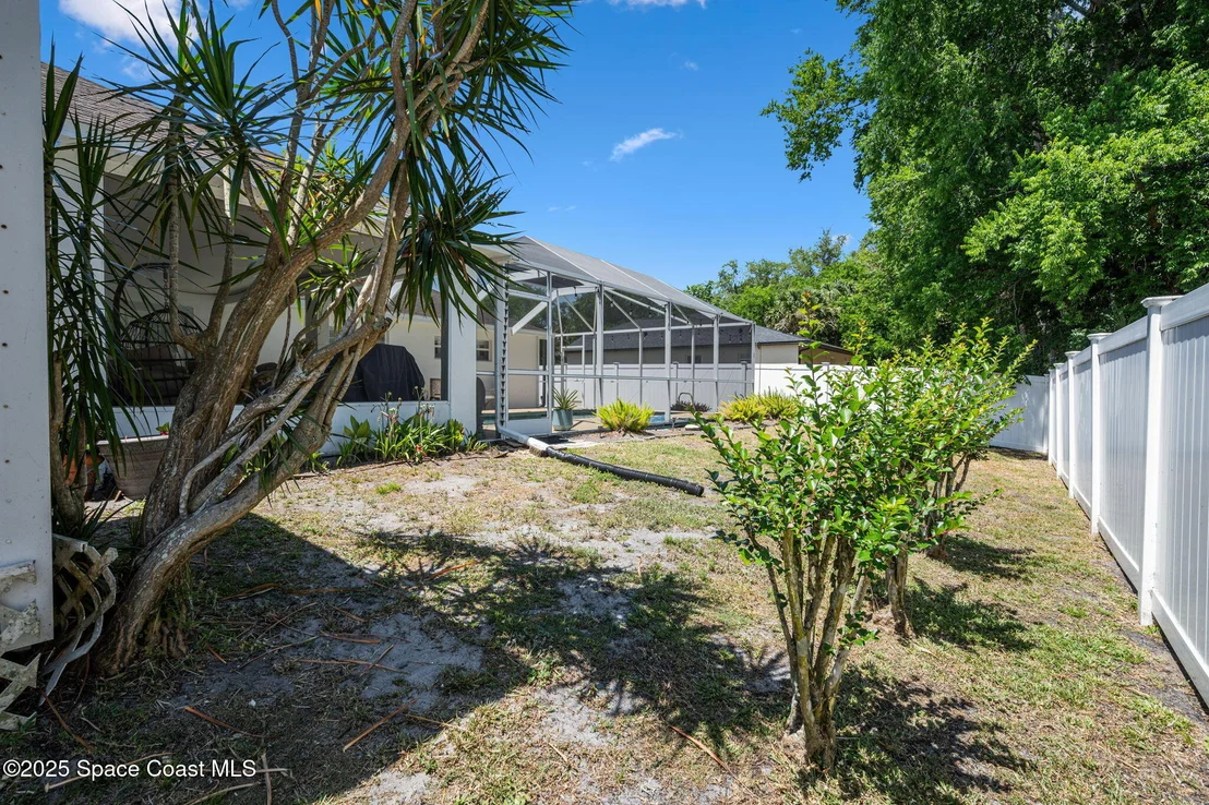 Photo of 6519 Bamboo Avenue