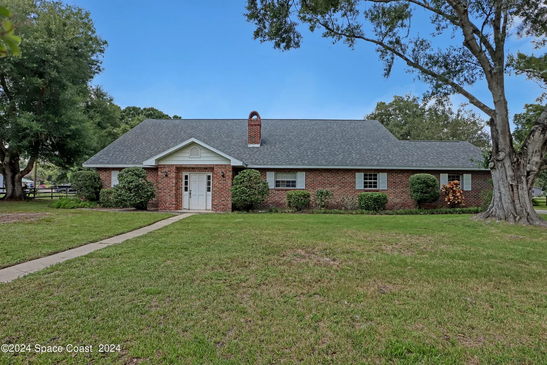 Photo of 3580 Burkholm Road
