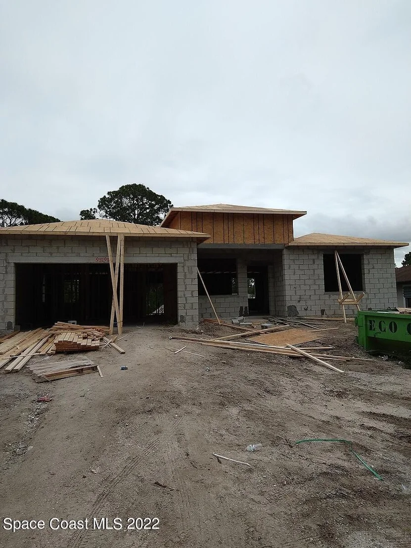 Photo of 419 Ward Road NE