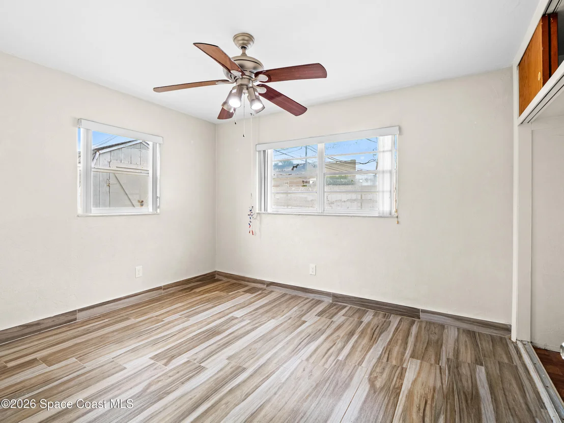 Photo of 979 Alexia Street
