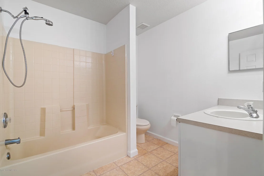 Photo of Unit 103 at 835 Luminary Circle