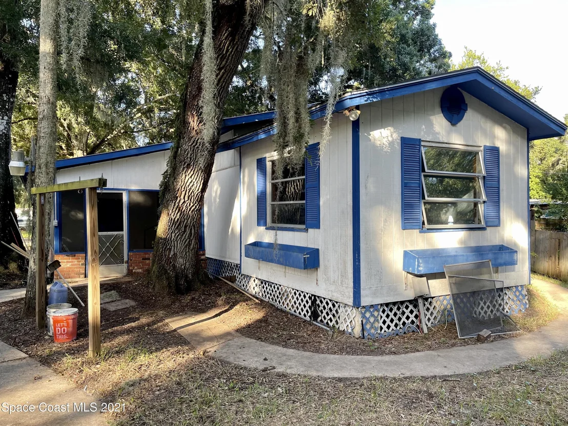 Photo of 2475 Wildwood Drive