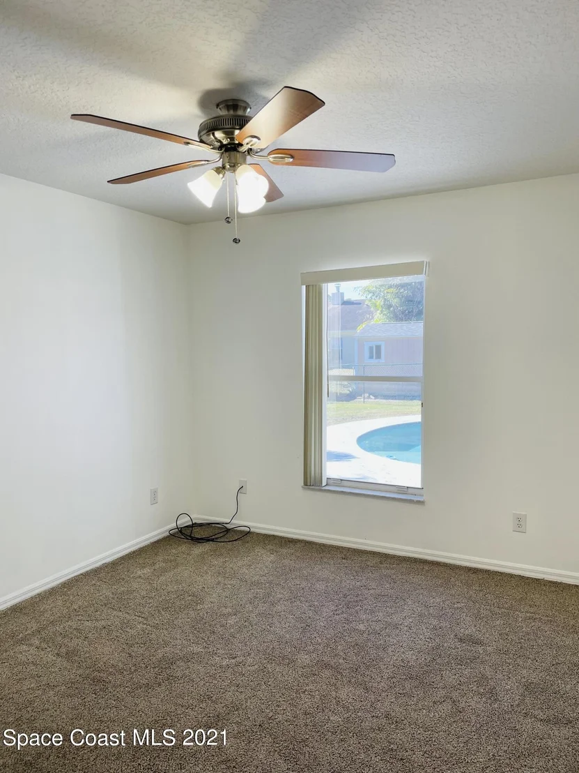 Photo of 652 Seven Gables Circle SE