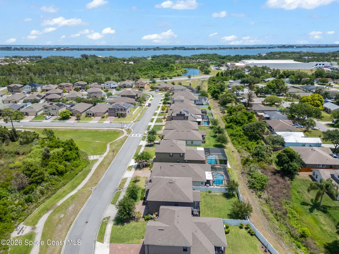 Photo of 1335 Fuji Drive