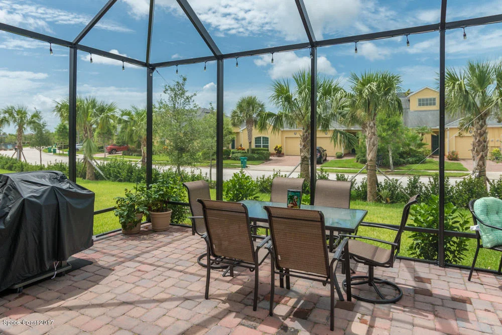 Photo of 6877 Toland Drive