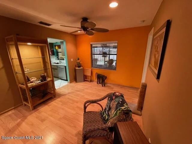 Photo of 405 Crescent Drive